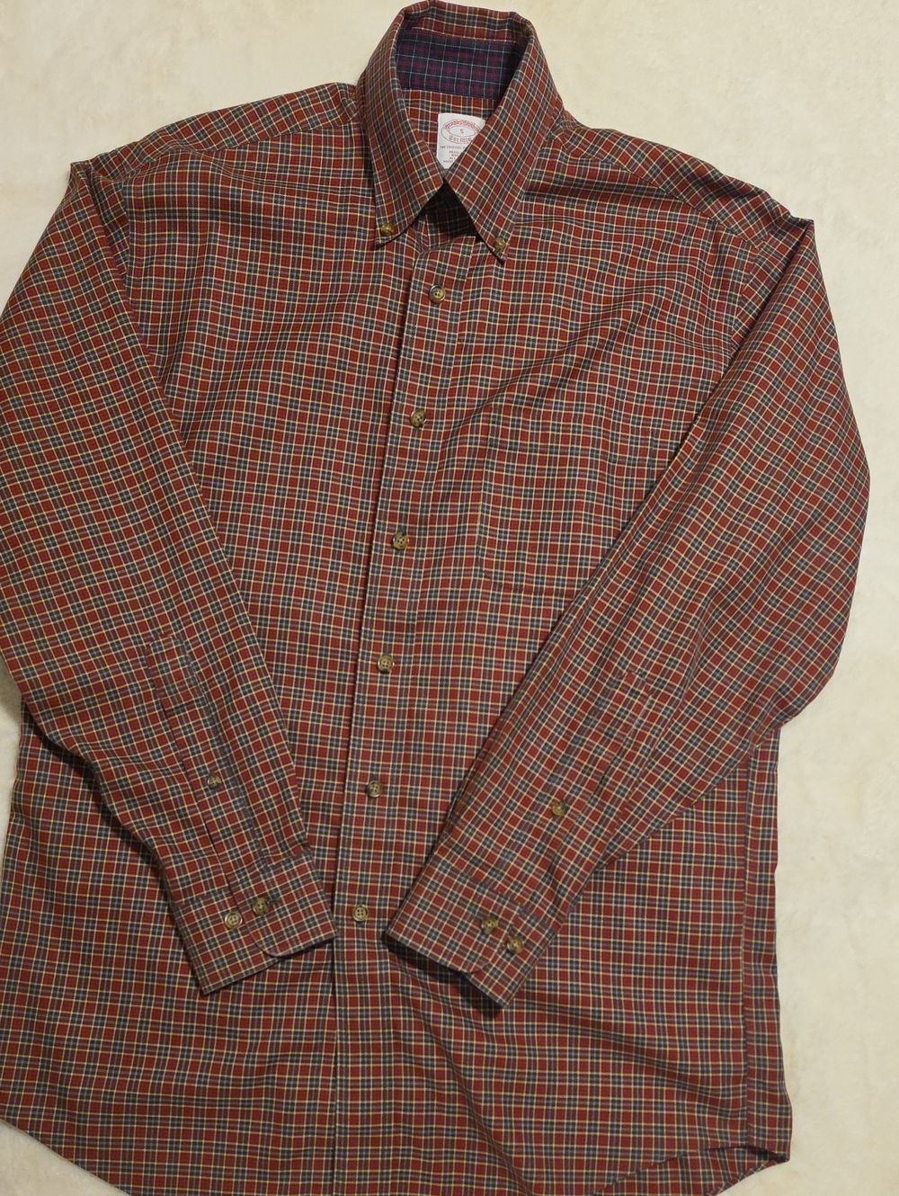 Brooks Brothers Dark Red and Green Plaid Button-Down Dress Shirt Small Size